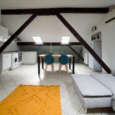 Hbhall Navigli 30 Lägenhet Milano Exteriör bild